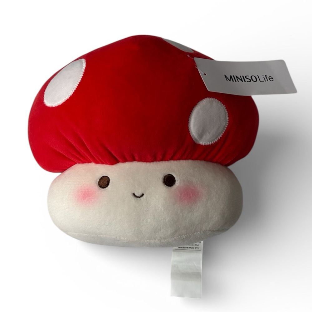 red mushroom plushie